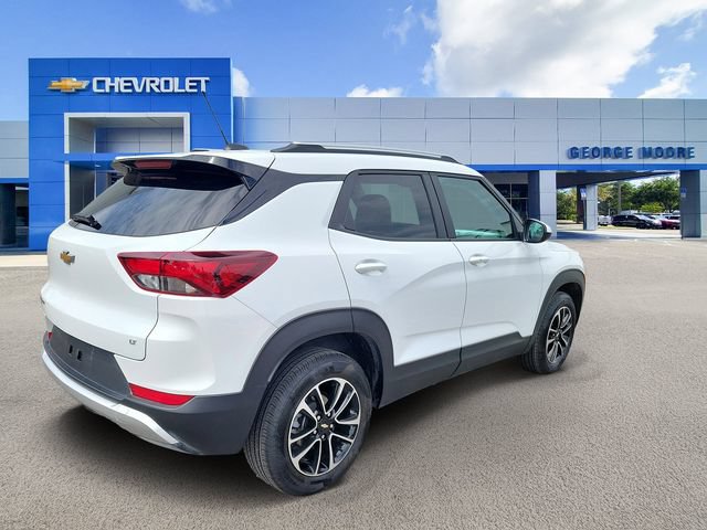 Certified 2025 Chevrolet TrailBlazer LT AWD/4WD image 4