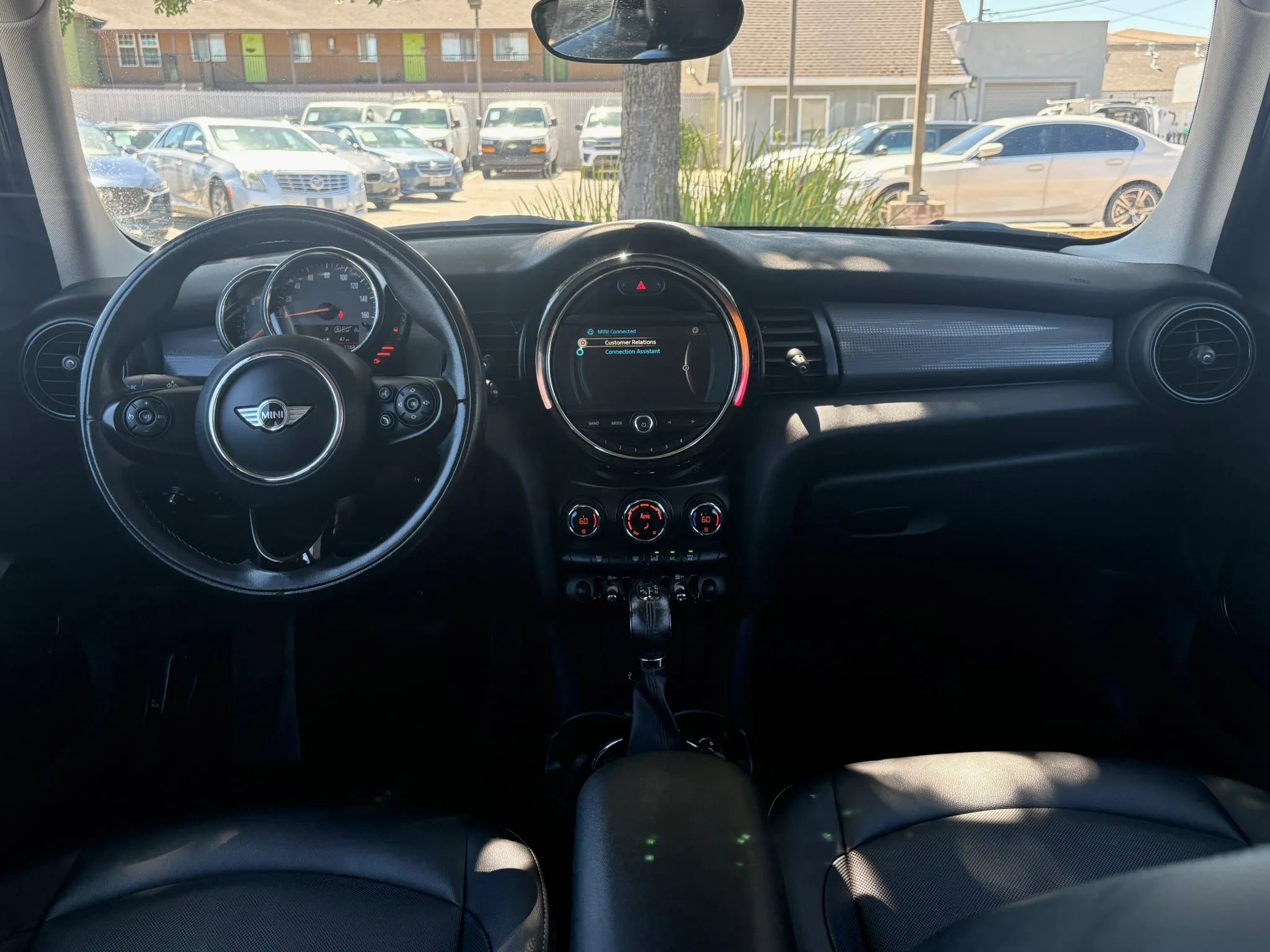 Used 2015 MINI Cooper 4-Door Hardtop image 20