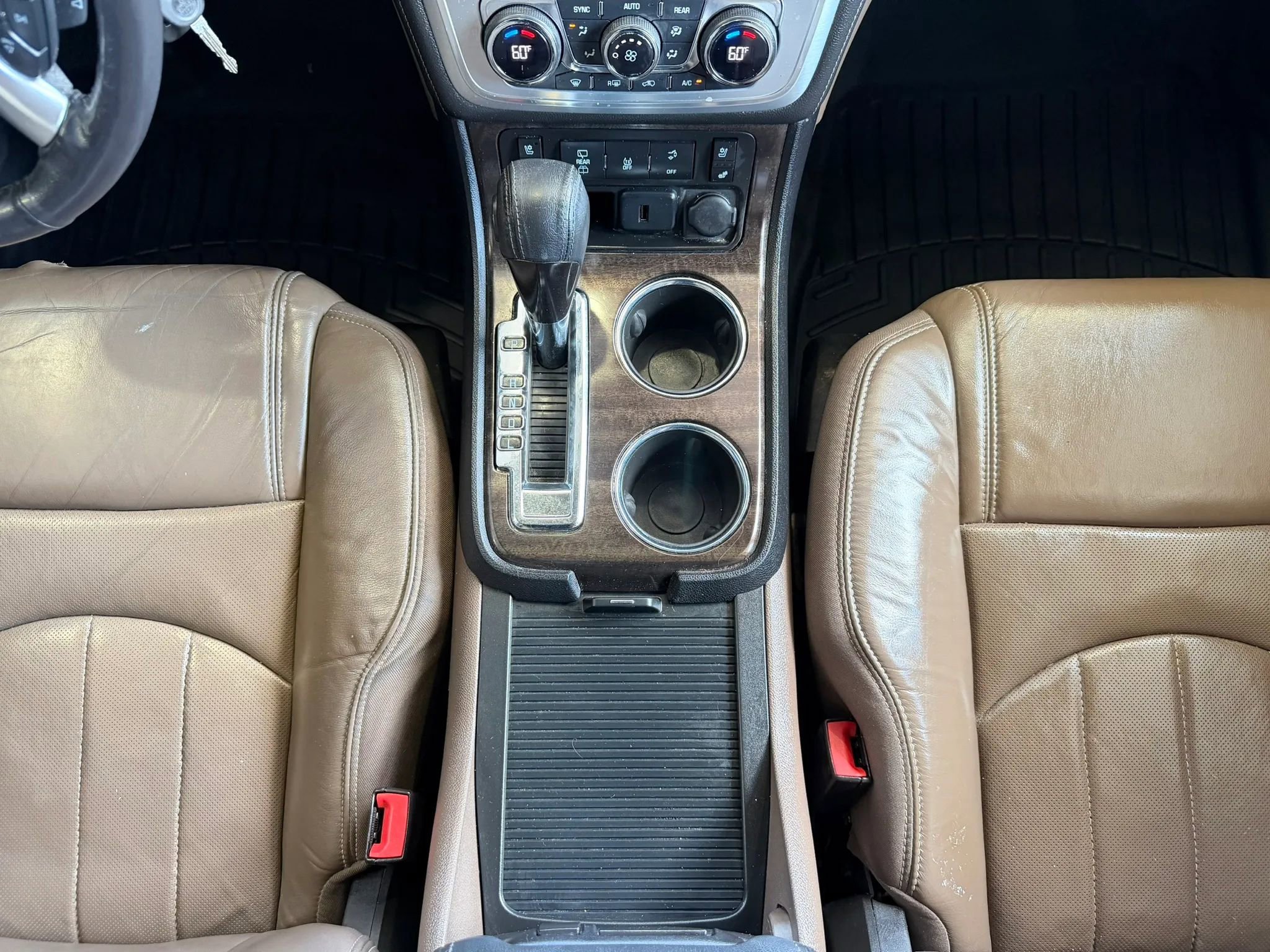 Used 2015 GMC Acadia SLT FWD image 17