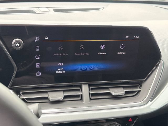 Certified 2025 Chevrolet Trax LT w/ Driver Confidence Package FWD image 21