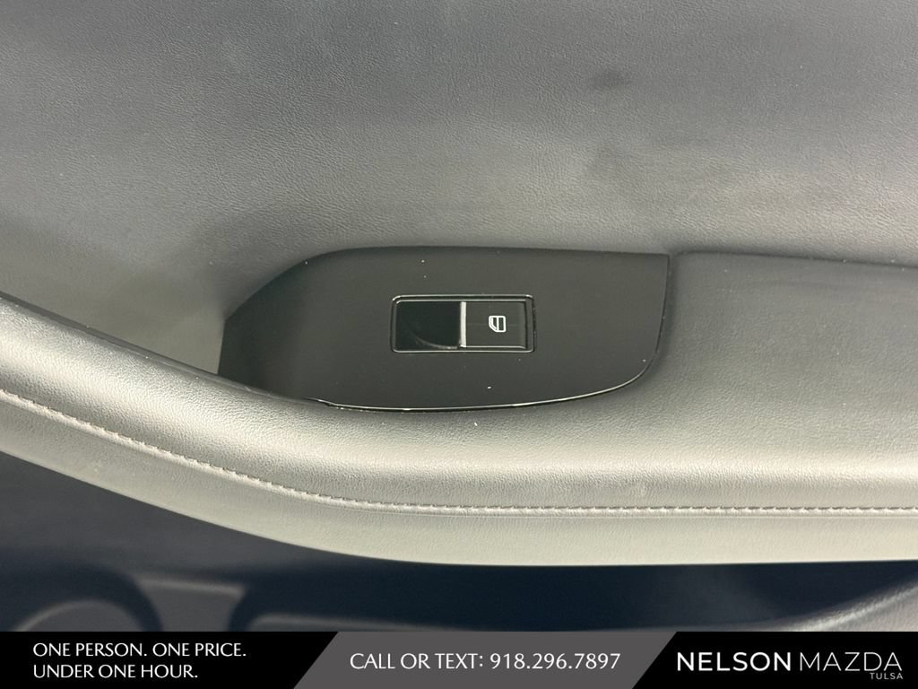 Certified 2025 MAZDA MAZDA3 s FWD image 46