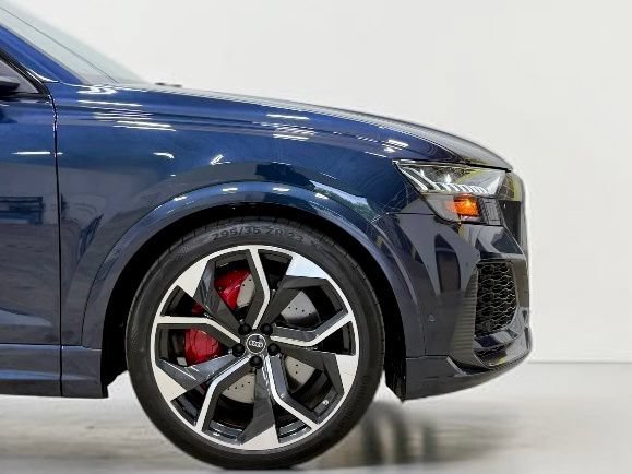 Used 2024 Audi RS Q8 AWD/4WD image 14