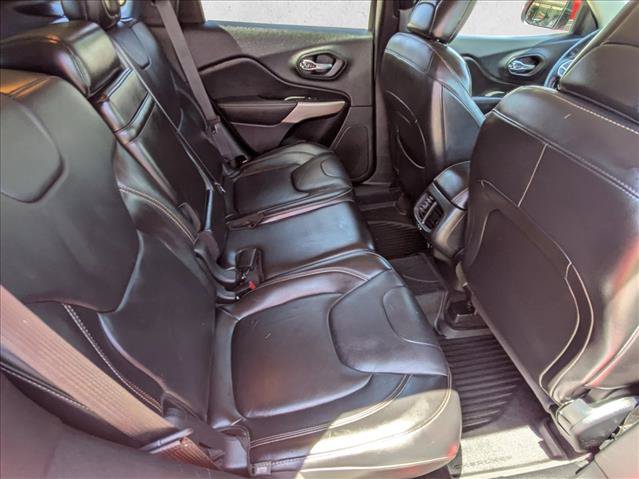Used 2017 Jeep Cherokee High Altitude AWD/4WD image 19