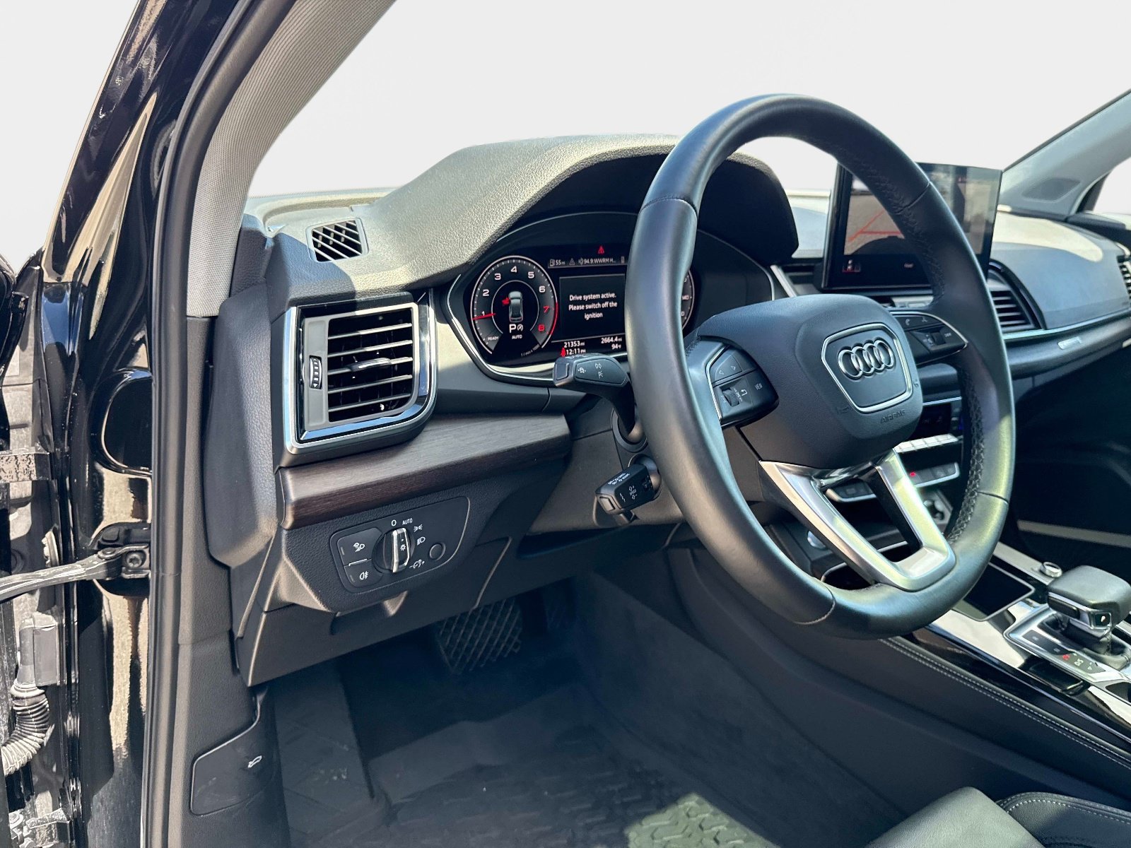 Certified 2023 Audi Q5 2.0T Premium Plus w/ Premium Plus Package AWD/4WD image 19