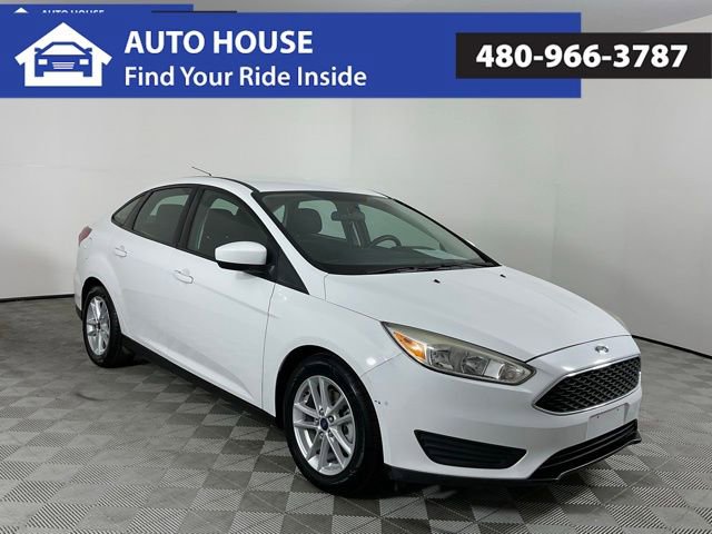 Used 2018 Ford Focus SE image 3
