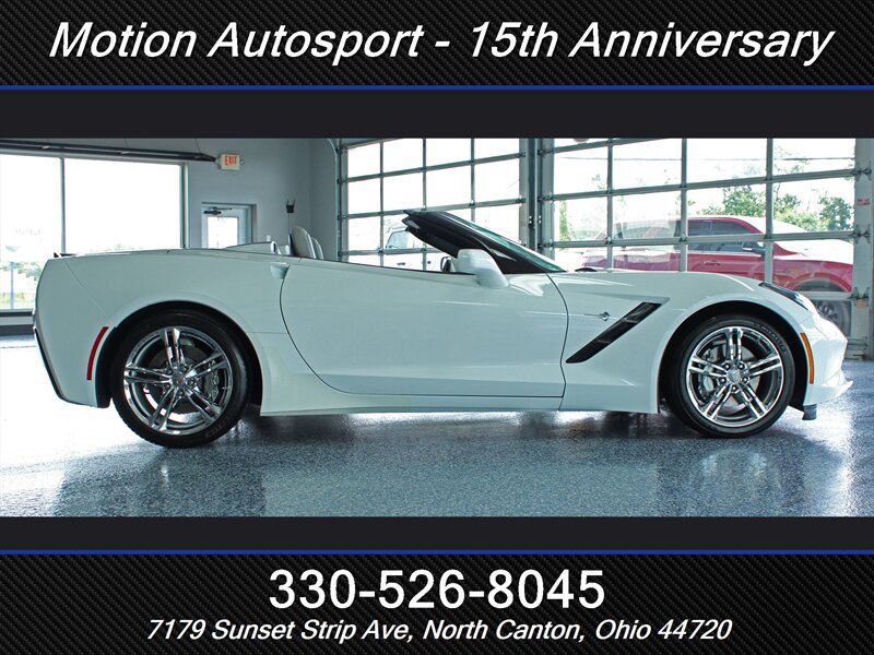 Used 2016 Chevrolet Corvette Stingray Convertible RWD image 11