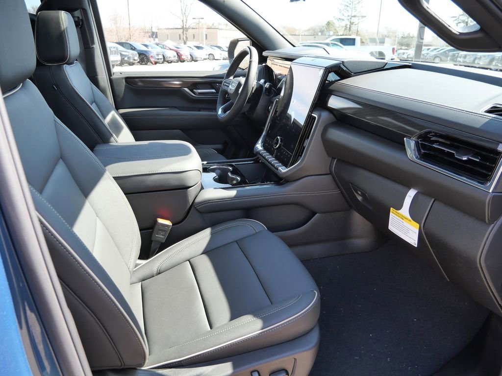 New 2026 GMC Yukon XL Elevation w/ Elevation Premium Package AWD/4WD image 22