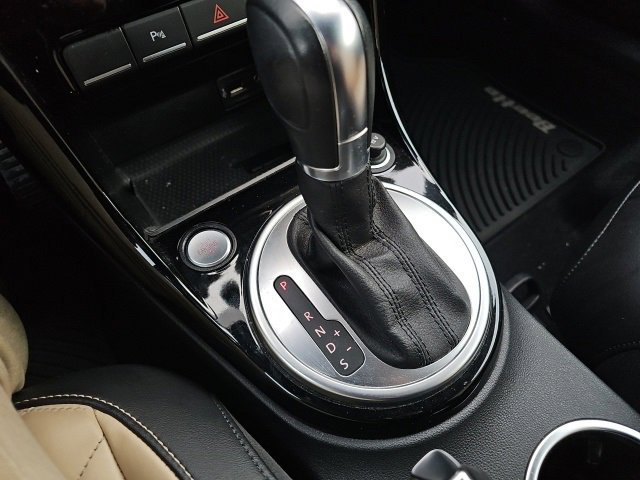 Used 2019 Volkswagen Beetle 2.0T Final Edition SEL image 22