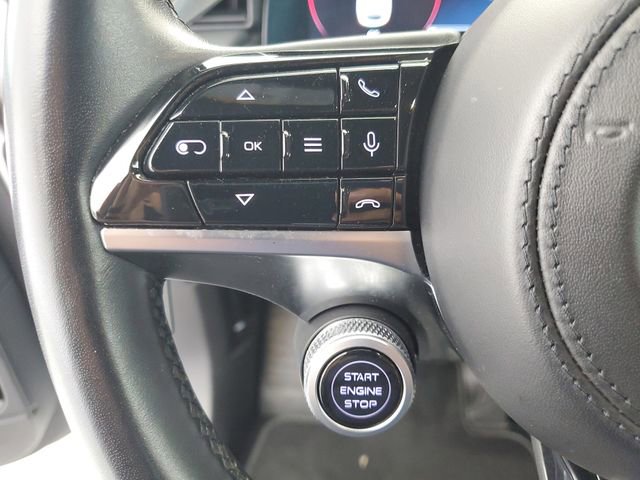 Used 2023 Maserati Grecale GT AWD/4WD image 23