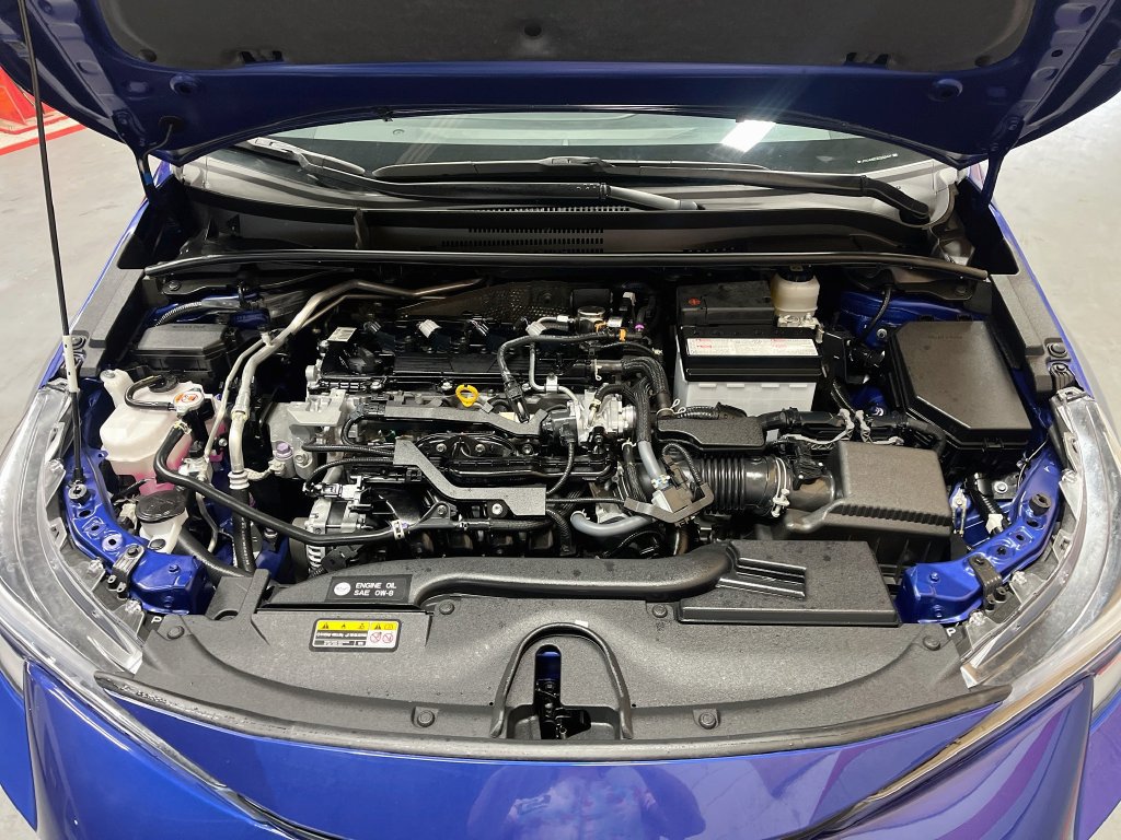Used 2025 Toyota Corolla XSE FWD image 28