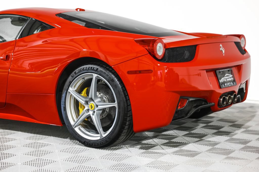Used 2010 Ferrari 458 Italia Coupe RWD image 21