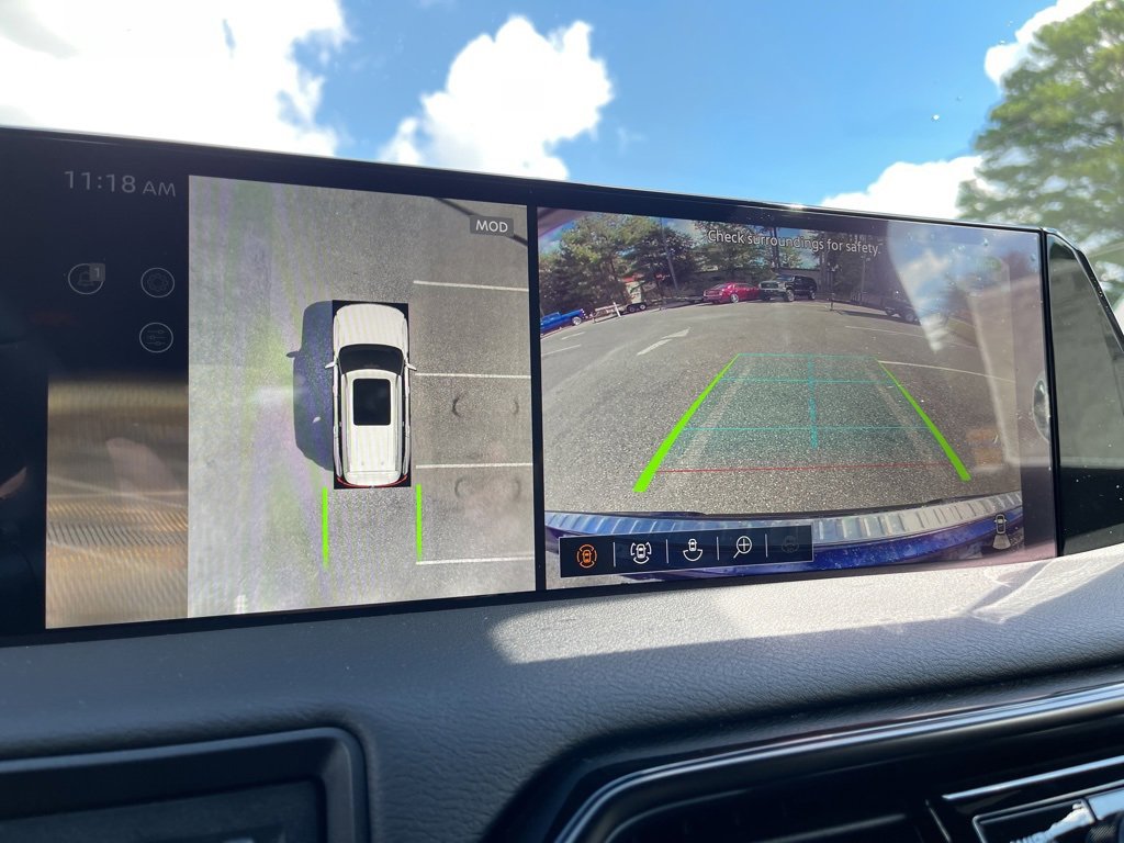 New 2025 Nissan Armada PRO-4X image 9