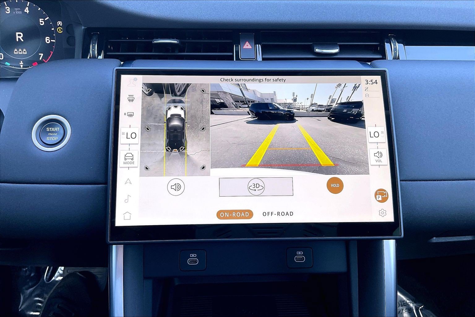 Certified 2025 Land Rover Discovery Sport S AWD/4WD image 28