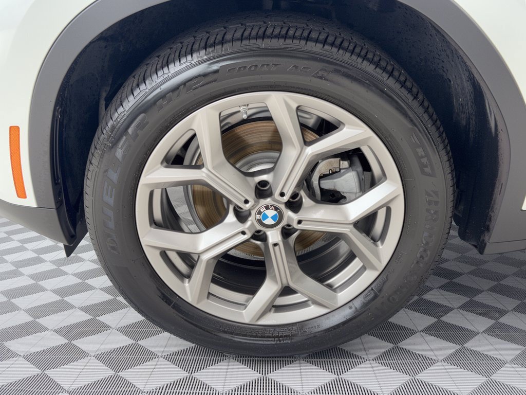 Used 2022 BMW X3 xDrive30i w/ Convenience Package AWD/4WD image 13