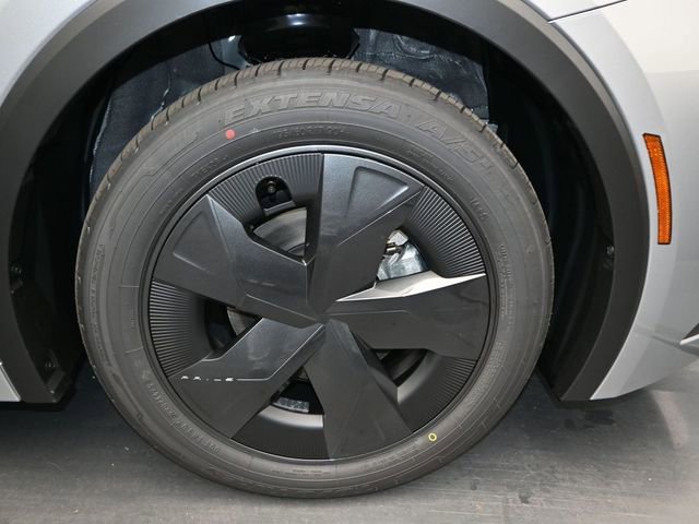 New 2026 Toyota Prius LE image 15