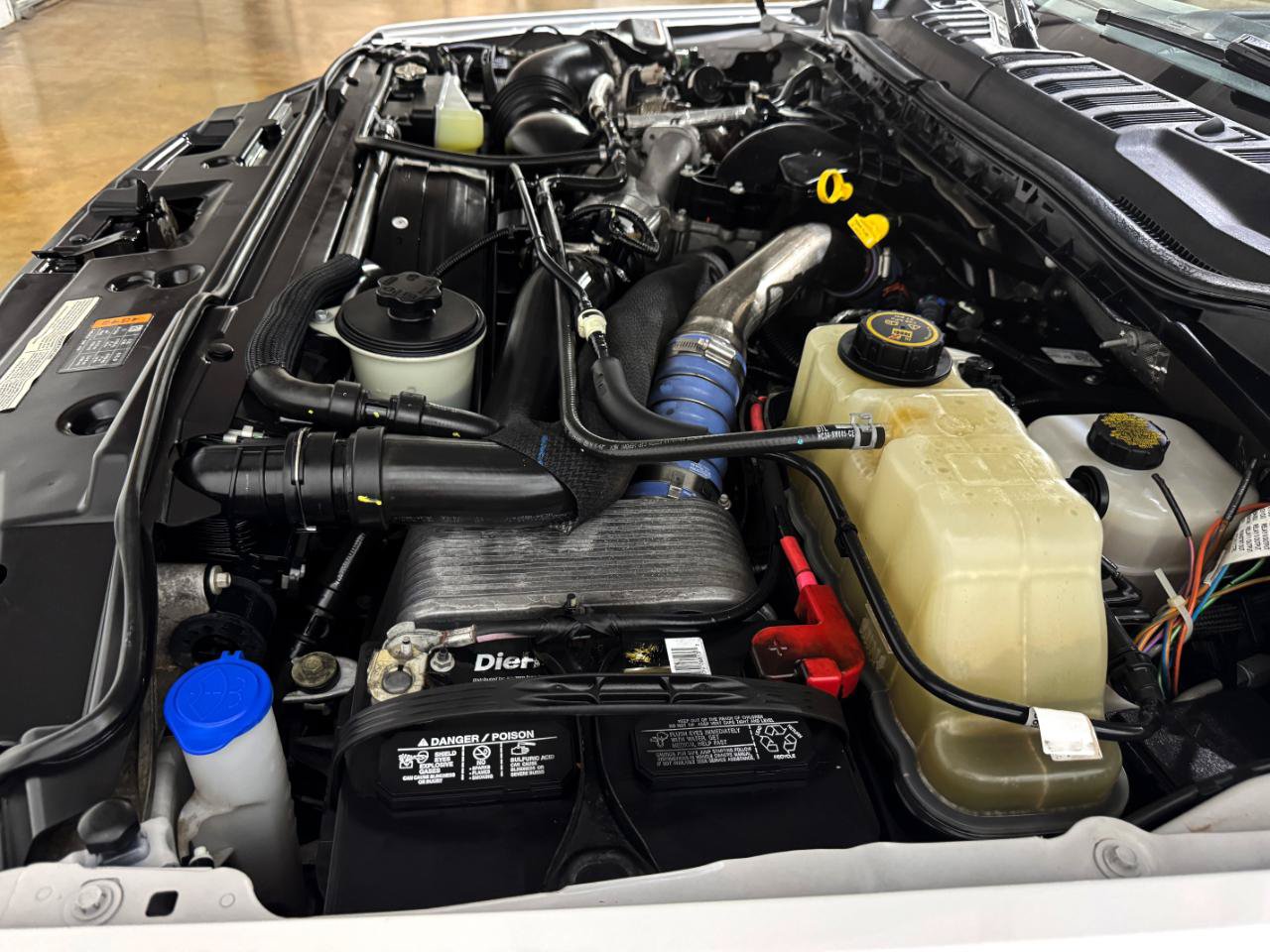 Used 2019 Ford F350 XLT w/ XLT Premium Package AWD/4WD image 58