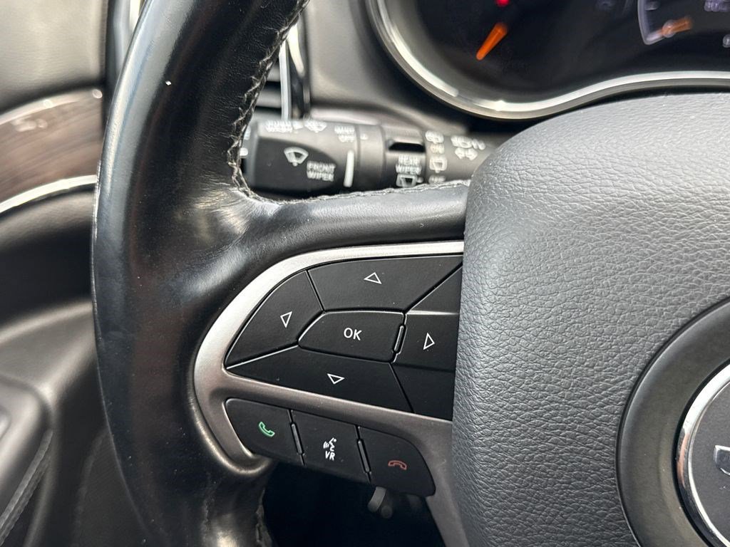 Used 2020 Jeep Grand Cherokee Overland image 26