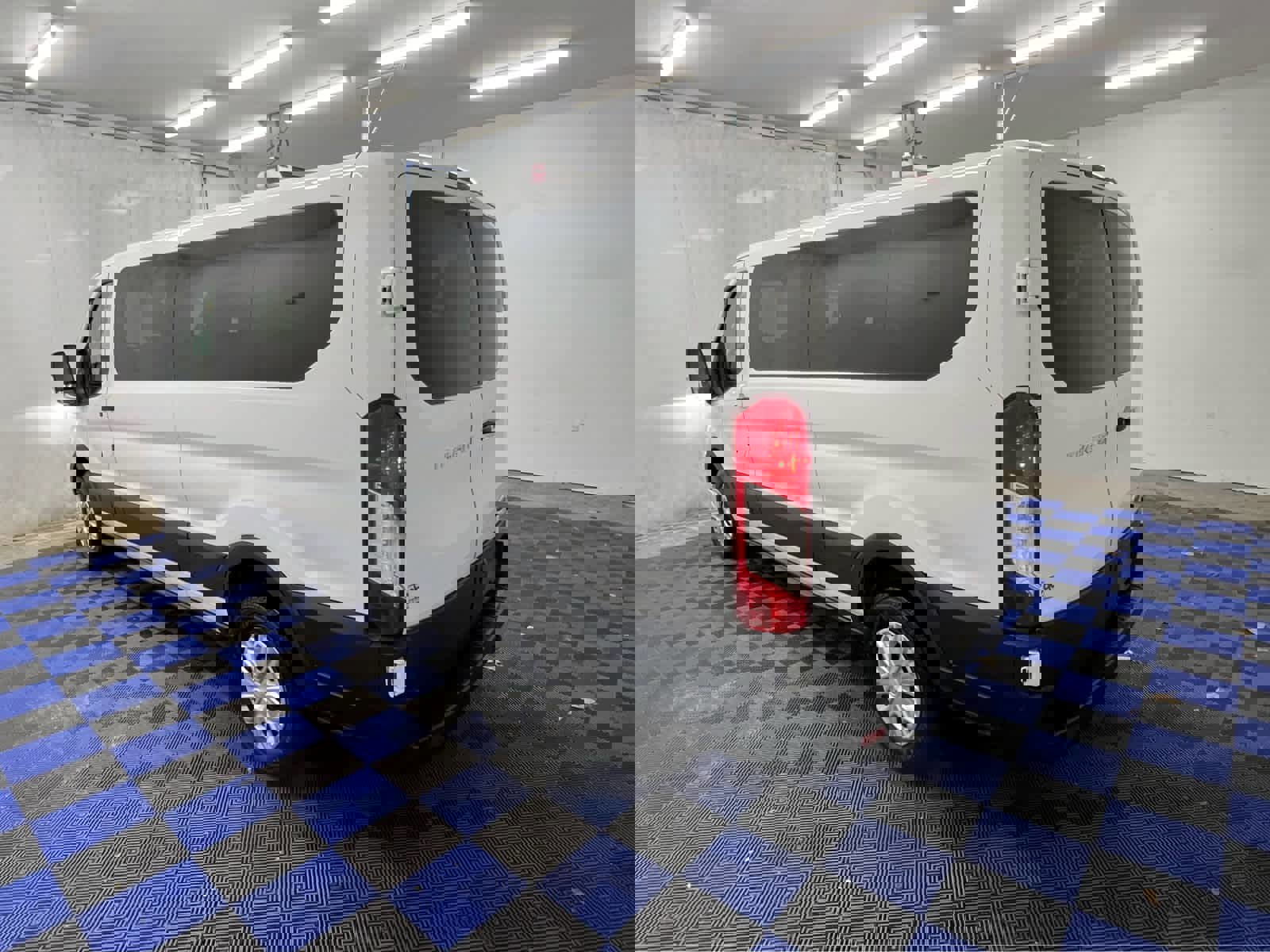 Used 2023 Ford Transit 350 XLT image 9