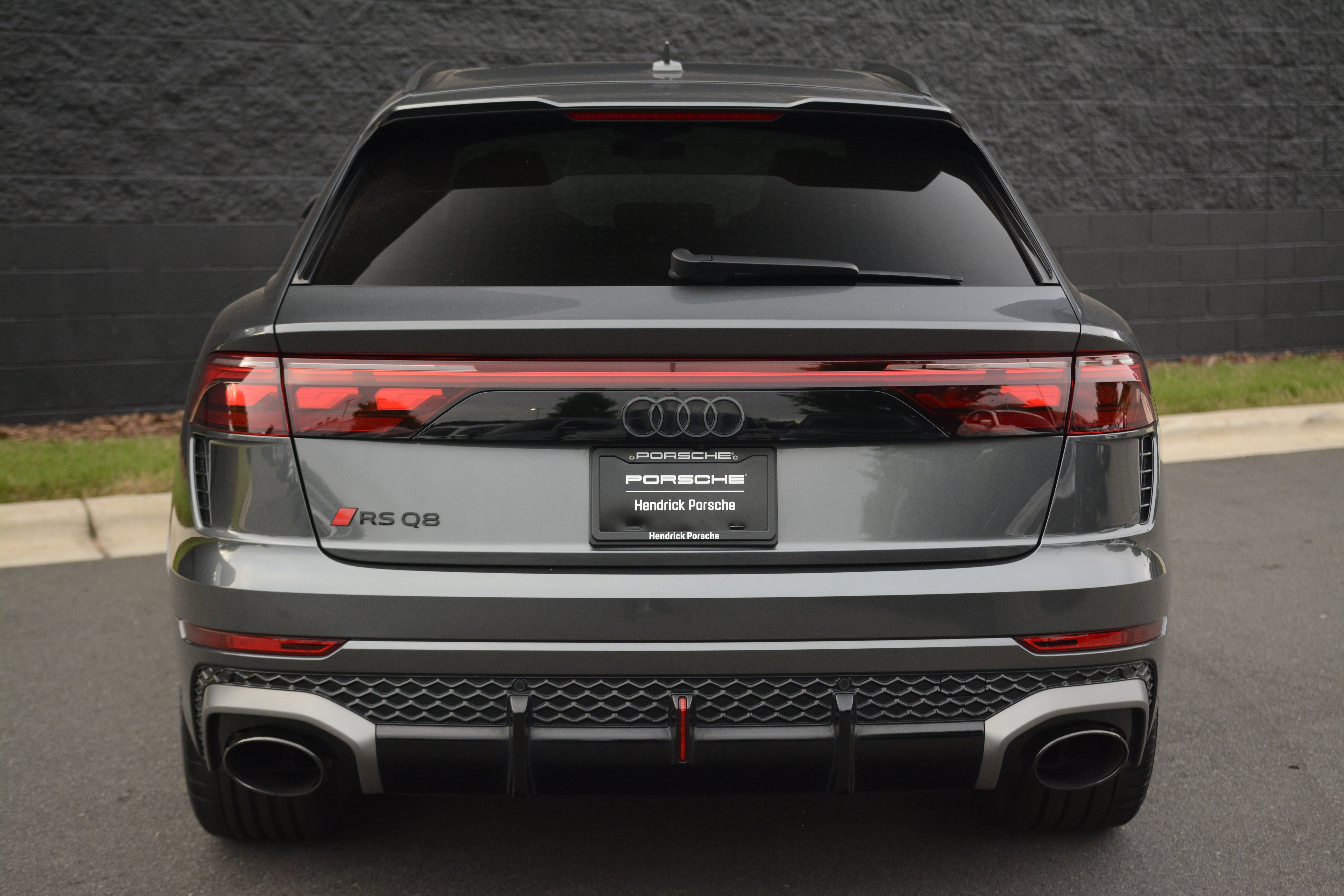Used 2025 Audi RS Q8 performance AWD/4WD image 6