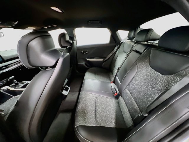 Certified 2025 Kia K4 GT-Line FWD image 24