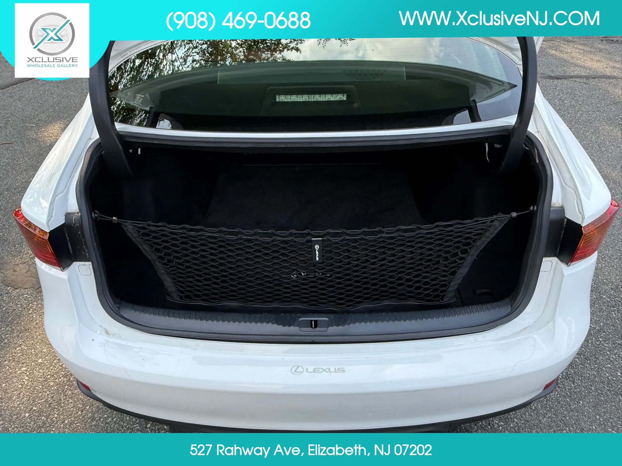 Used 2017 Lexus IS 200t F Sport w/ F Sport Package RWD image 32