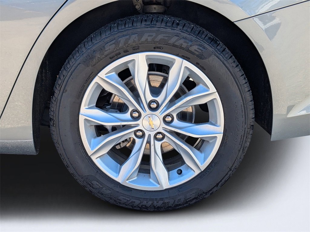 Used 2024 Chevrolet Malibu LT image 11