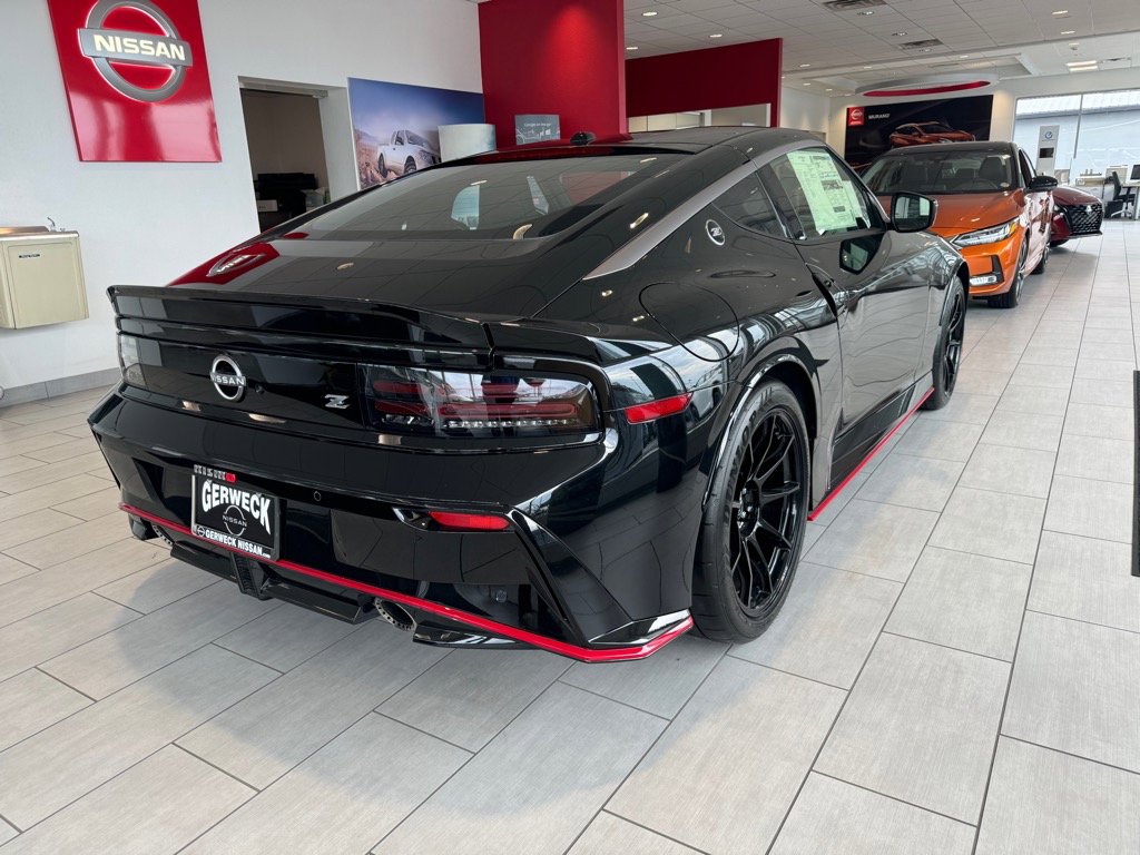 Used 2024 Nissan Z NISMO w/ Floor Mat Package image 2