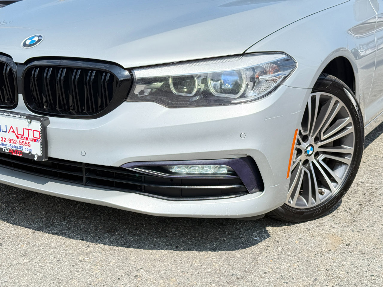 Used 2018 BMW 530i xDrive w/ Premium Package image 94