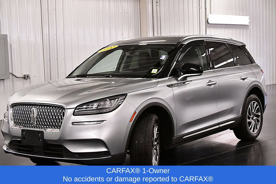 Used 2022 Lincoln Corsair AWD w/ Equipment Group 101A image 3