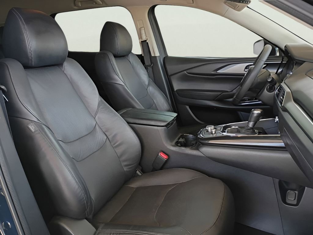 Used 2019 MAZDA CX-9 Touring FWD image 3