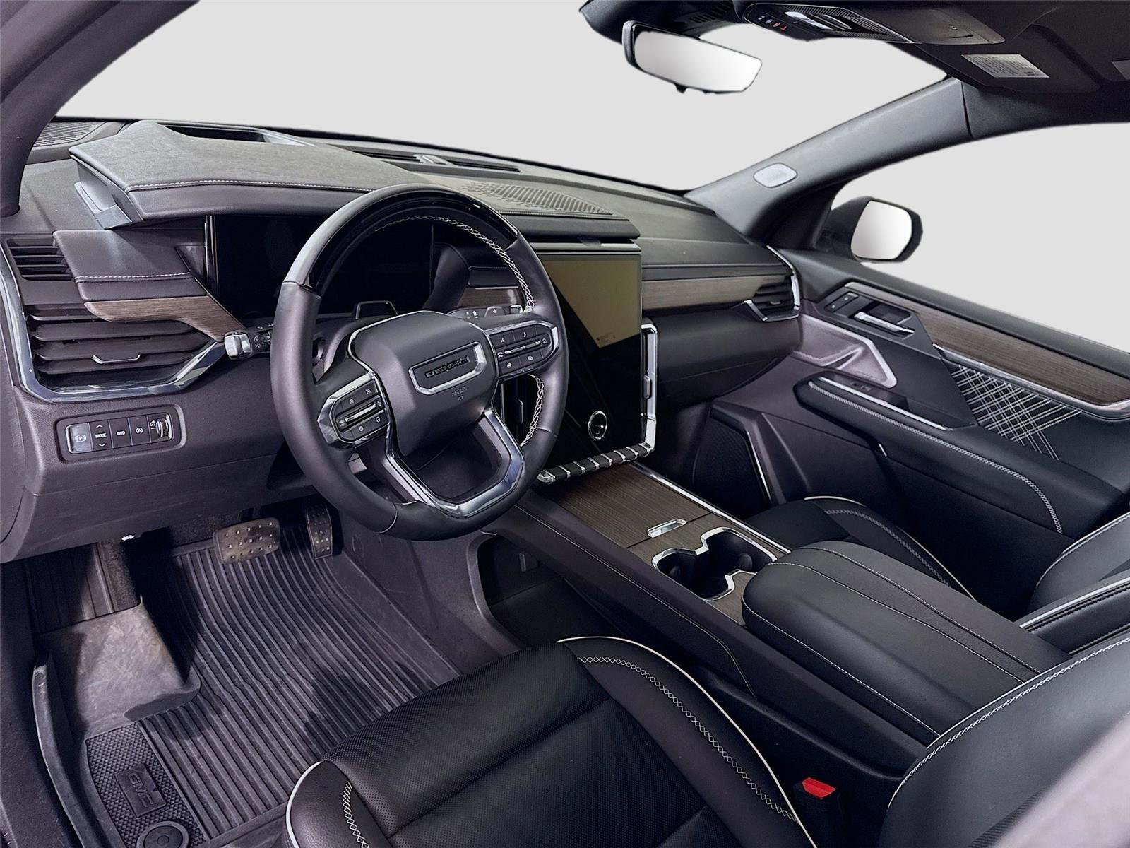 Used 2025 GMC Acadia Denali w/ Super Cruise Package image 3