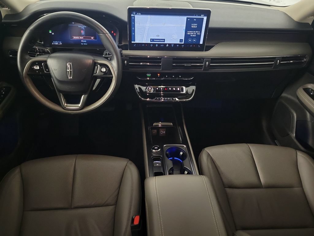 Certified 2023 Lincoln Corsair Reserve FWD image 9