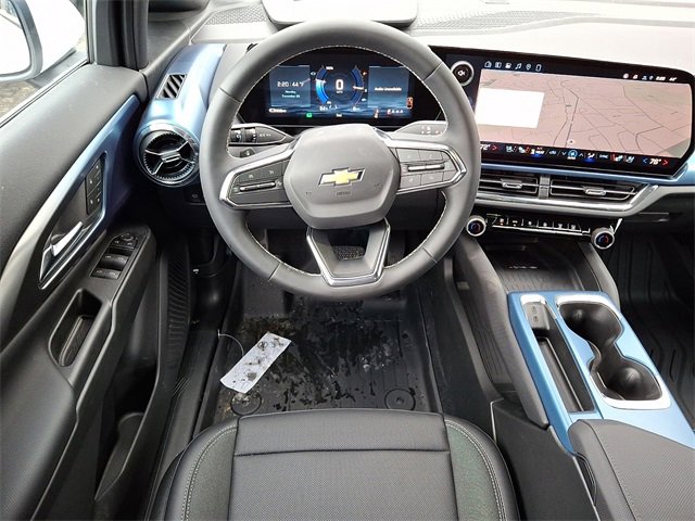 New 2026 Chevrolet Equinox EV LT image 7