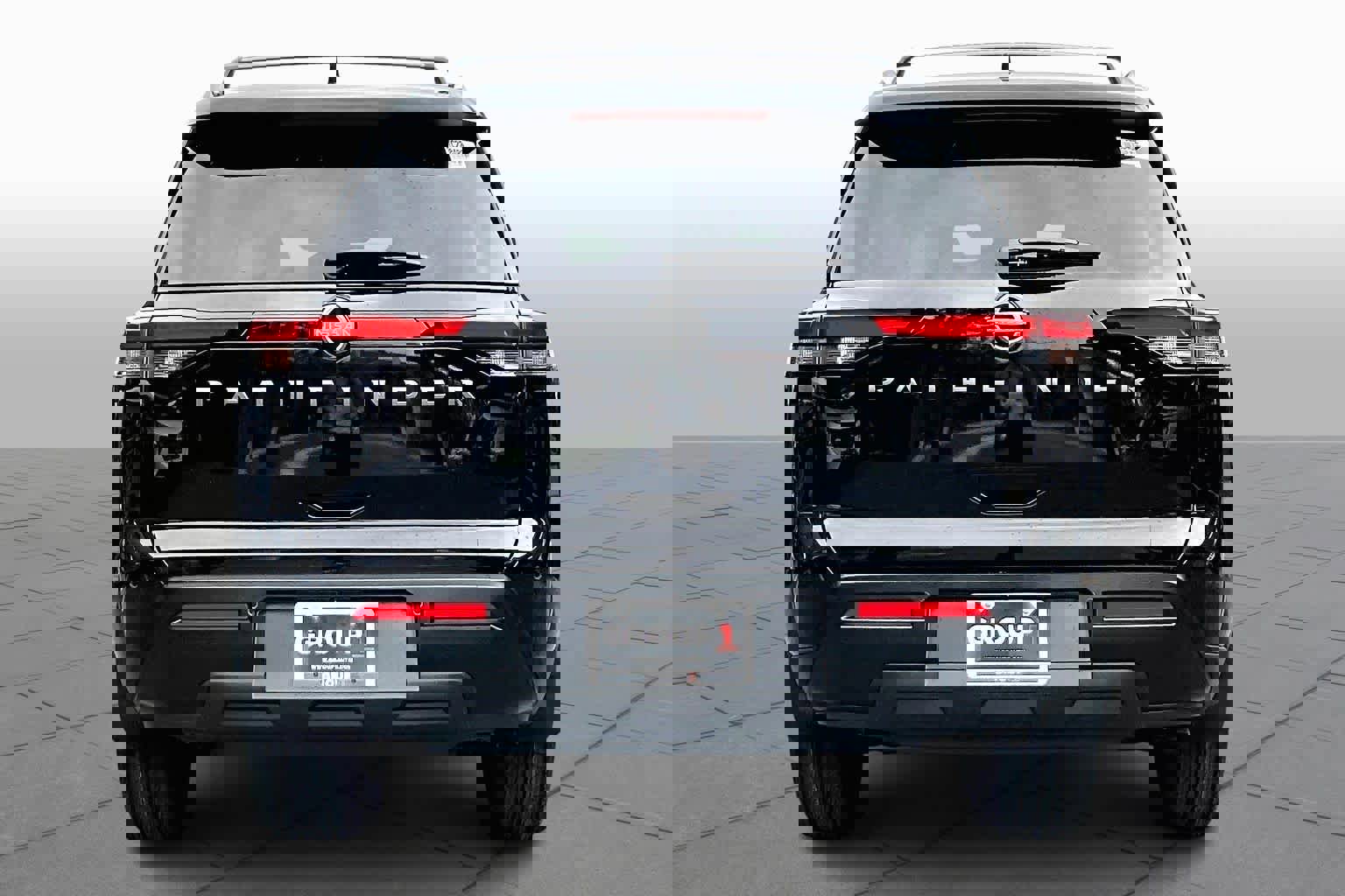 New 2026 Nissan Pathfinder SV image 4