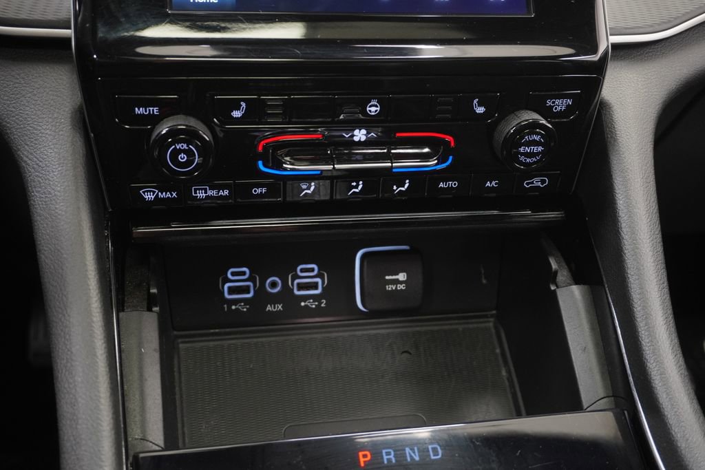 Certified 2023 Jeep Grand Cherokee L Laredo image 36