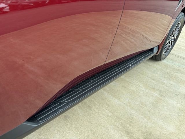 New 2026 Nissan Armada SL w/ Captain's Chari Seat Package image 15