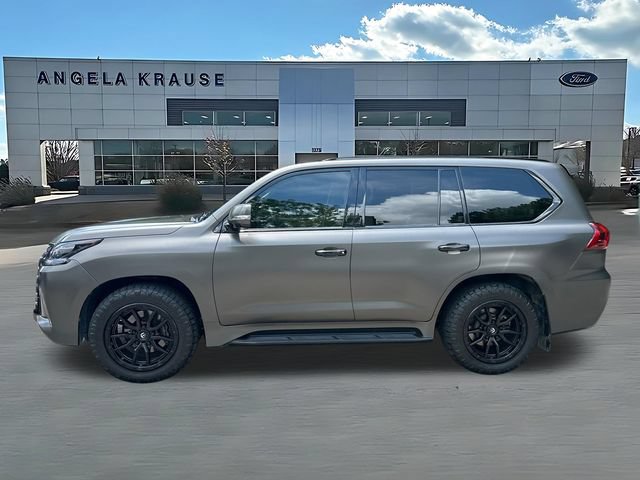 Used 2016 Lexus LX 570 4WD w/ Luxury Package image 4