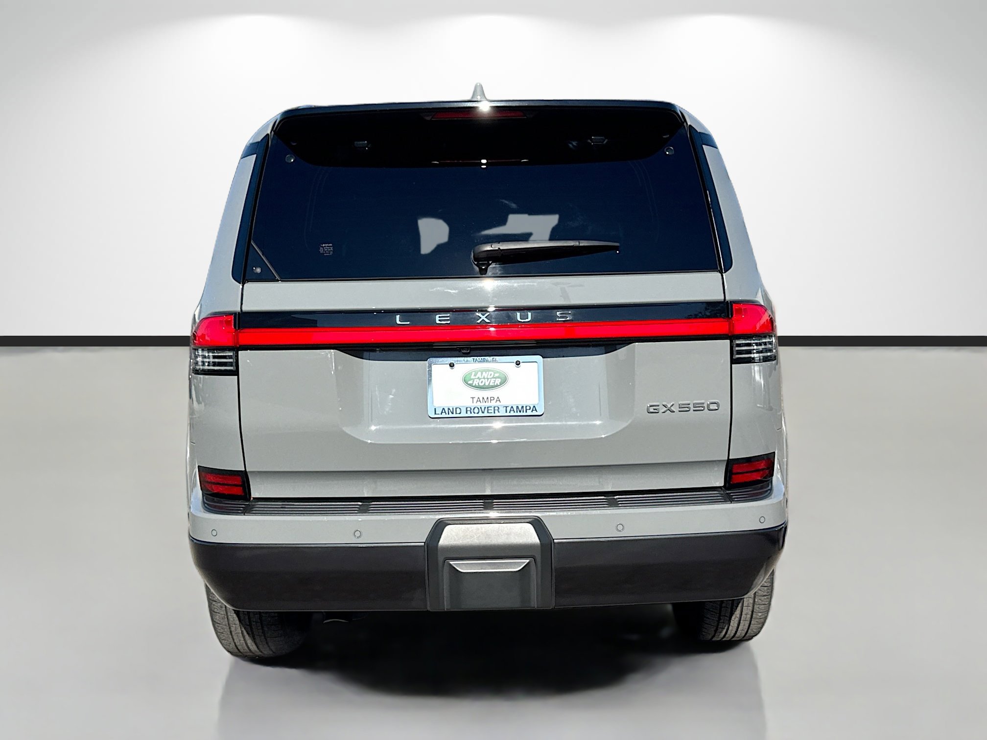 Used 2024 Lexus GX 550 w/ Accessory Package (Z1) image 4