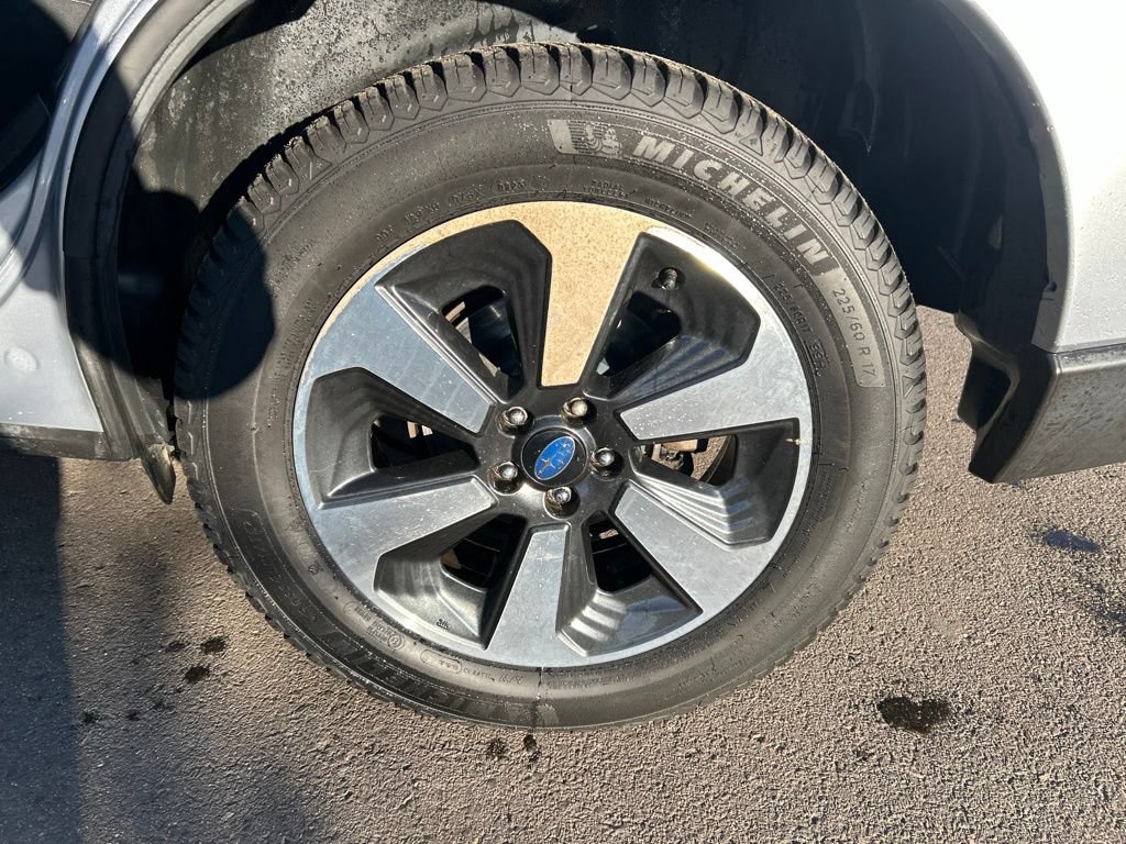 Used 2017 Subaru Forester 2.5i w/ Alloy Wheel Package AWD/4WD image 32