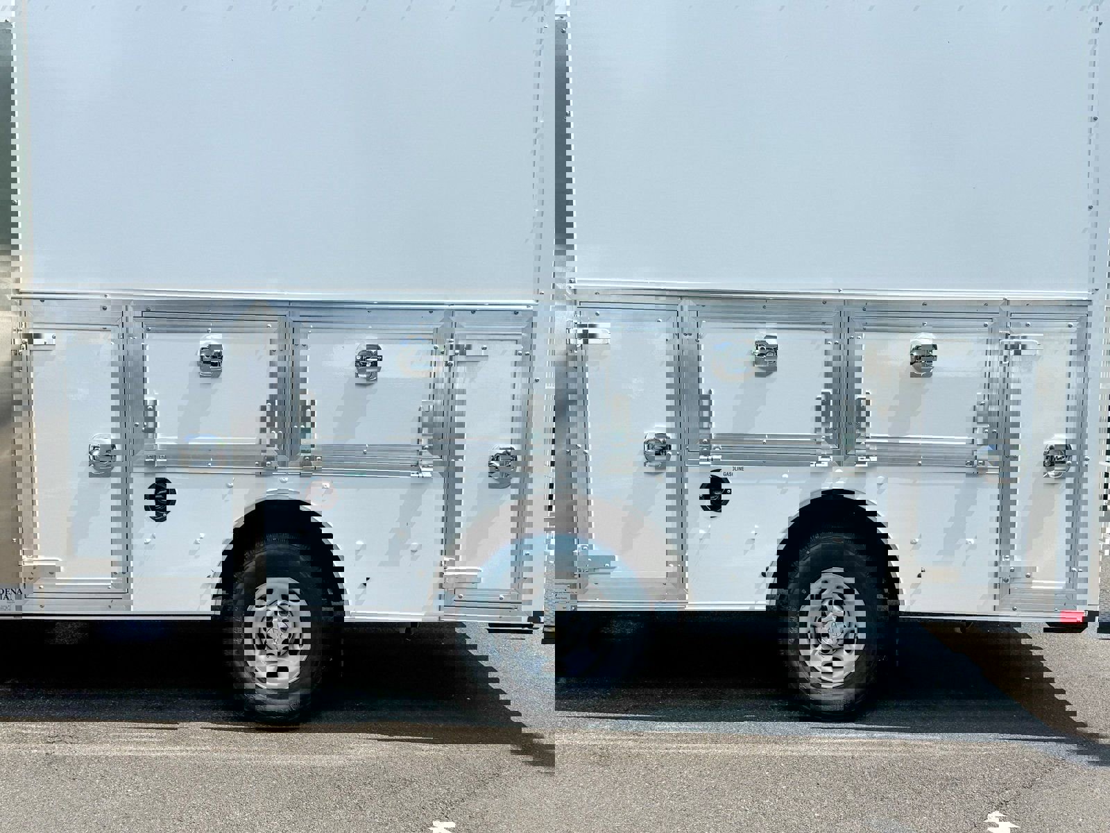 New 2025 Chevrolet Express 3500 w/ Power Convenience Package RWD image 18