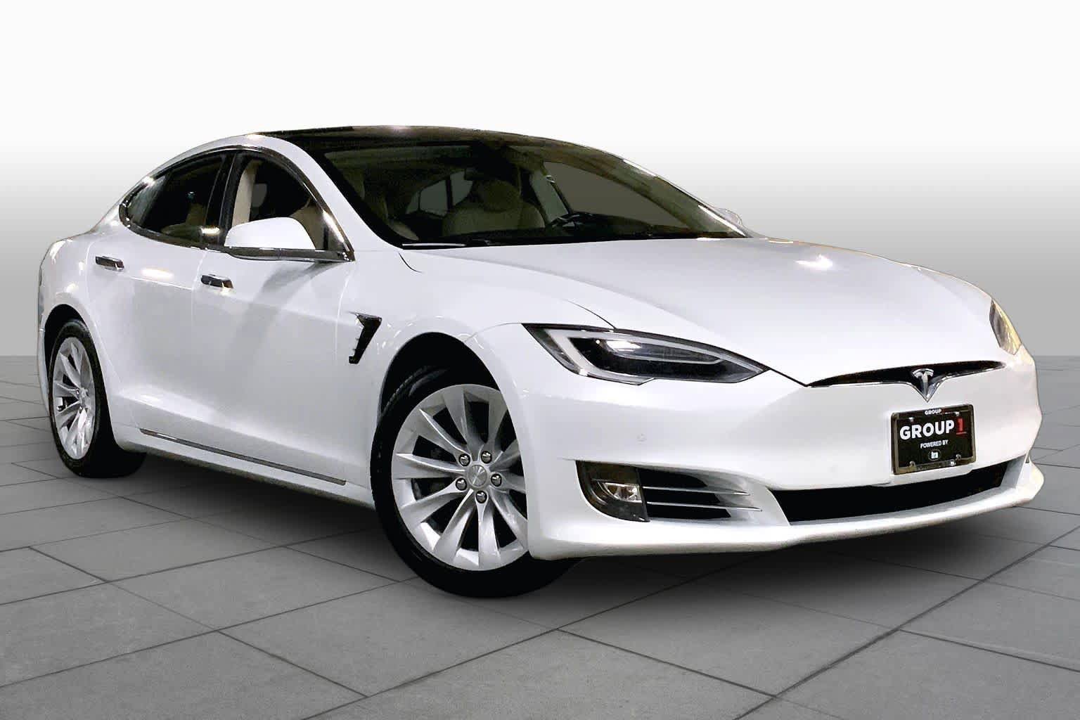 Used 2017 Tesla Model S 75D AWD/4WD video 2
