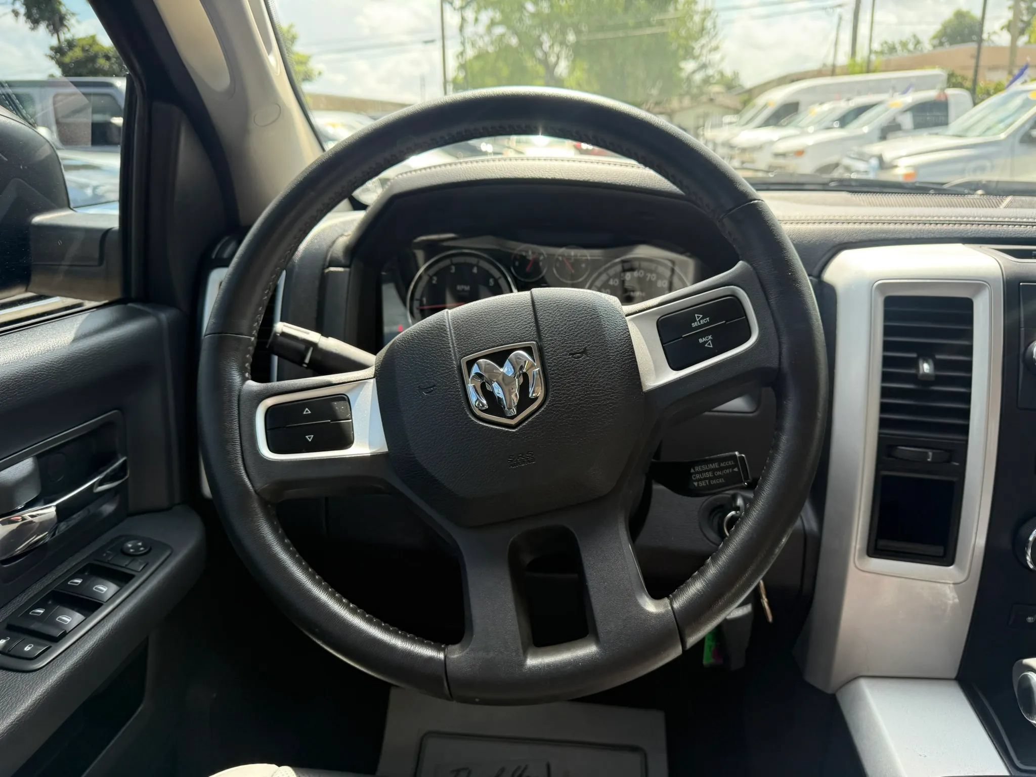 Used 2009 Dodge Ram 1500 Truck Sport RWD image 11