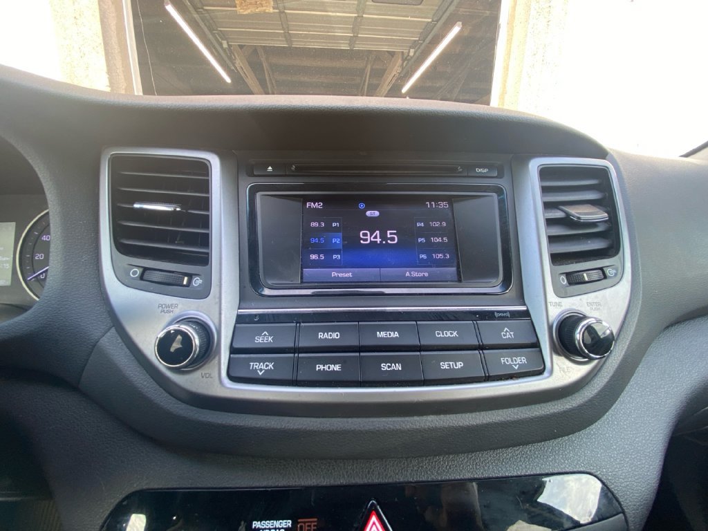 Used 2017 Hyundai Tucson SE w/ SE Popular Package 02 AWD/4WD image 20