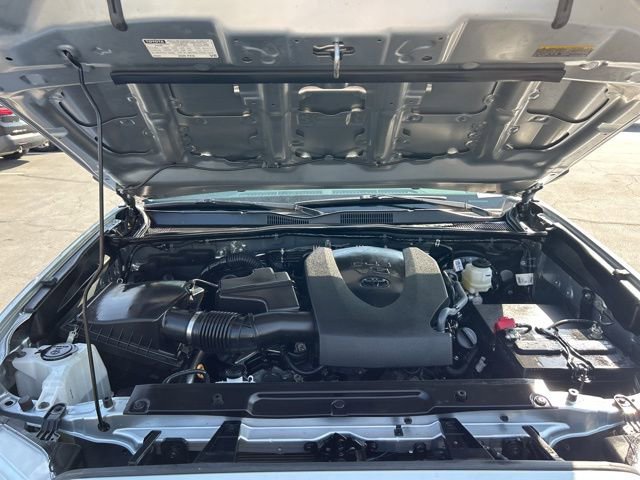 Used 2023 Toyota Tacoma SR image 13