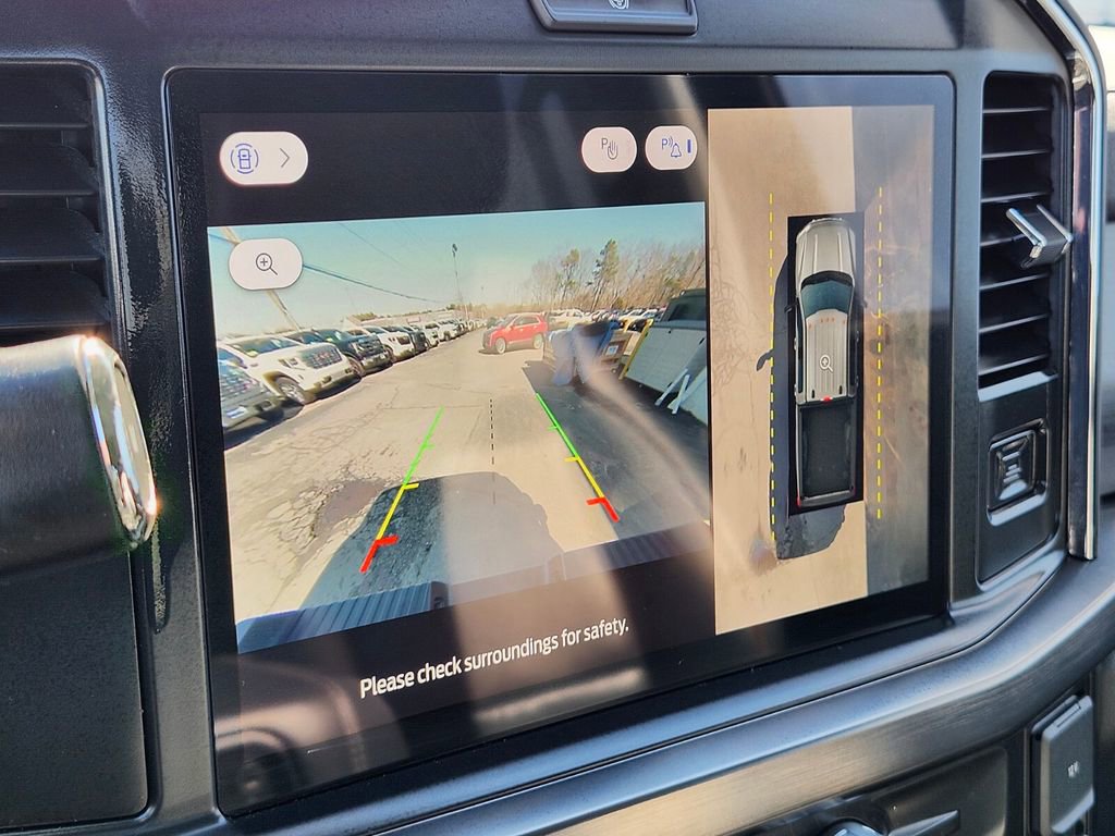 Used 2025 Ford F450 Lariat image 19