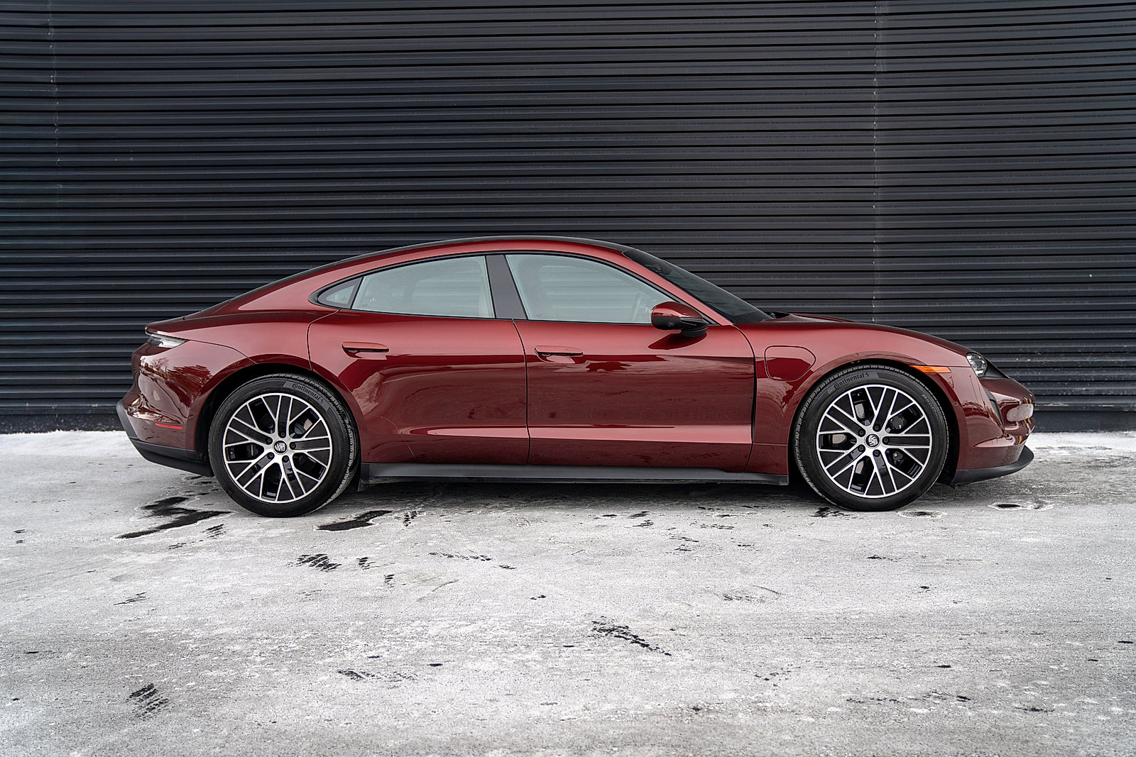 Certified 2023 Porsche Taycan image 23