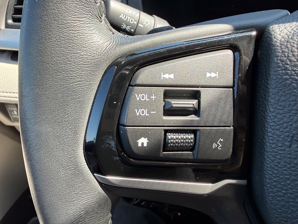 Used 2025 Honda Odyssey EX-L image 17