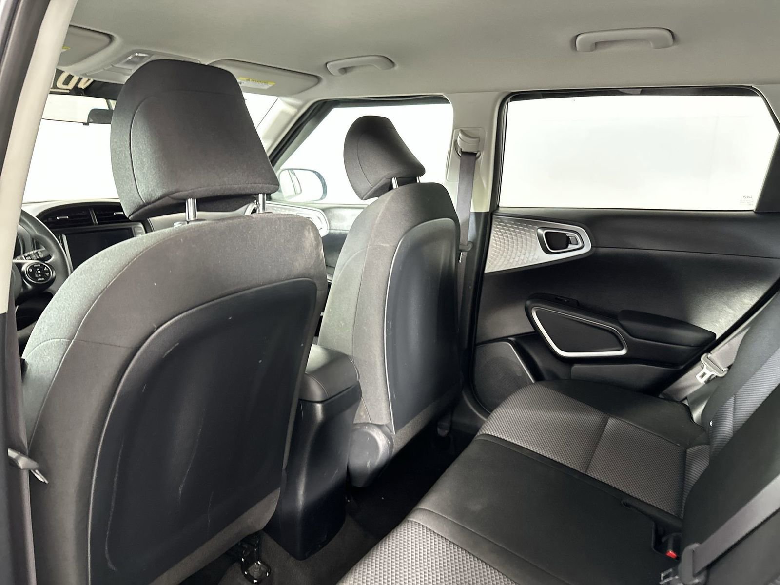 Used 2022 Kia Soul LX w/ Technology Package image 28