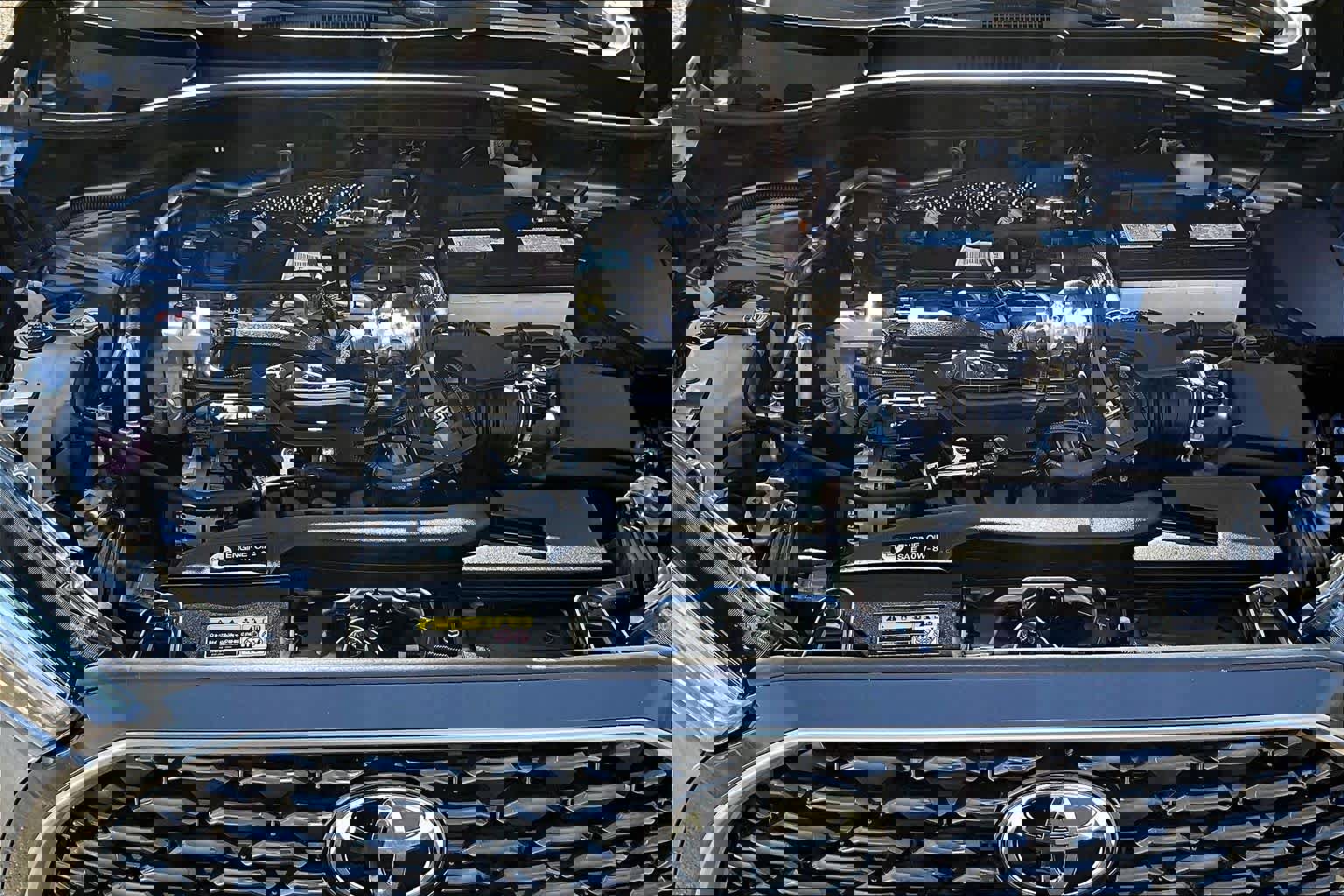 Used 2025 Toyota Corolla Cross XLE w/ Convenience Package image 32