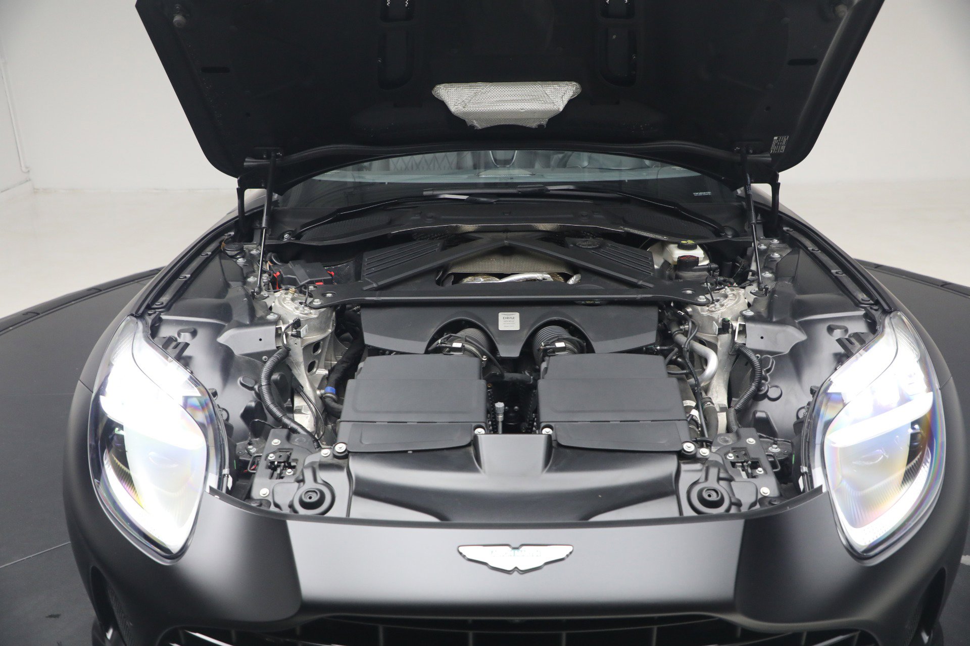 Used 2024 Aston Martin DB12 Convertible RWD image 48